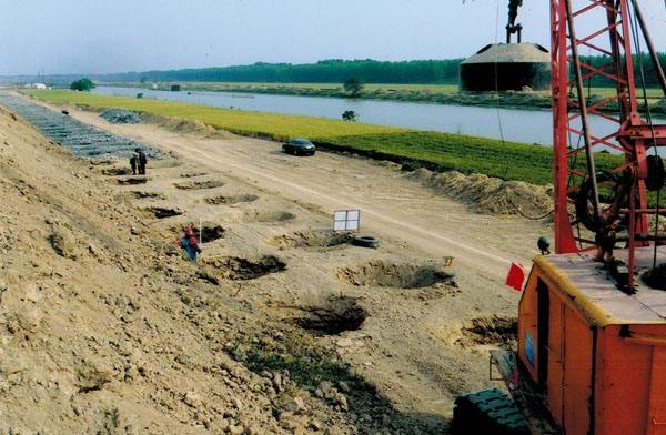 台州旋挖钻租赁高速公路施工案例
