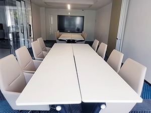 格瑞办公室的一角